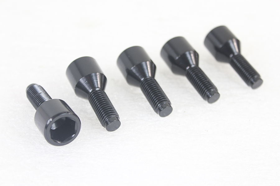 Wheel Lug Bolt Set