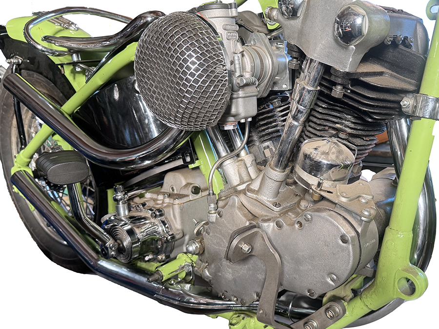 Knucklehead Upsweep Header Set Chrome