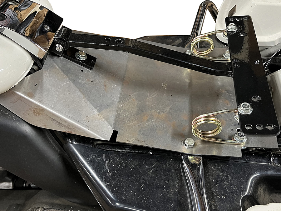 FLT Solo Seat Mount Kit