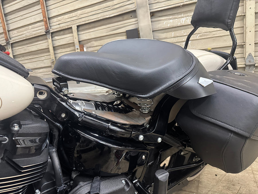 Police Solo Seat Kit