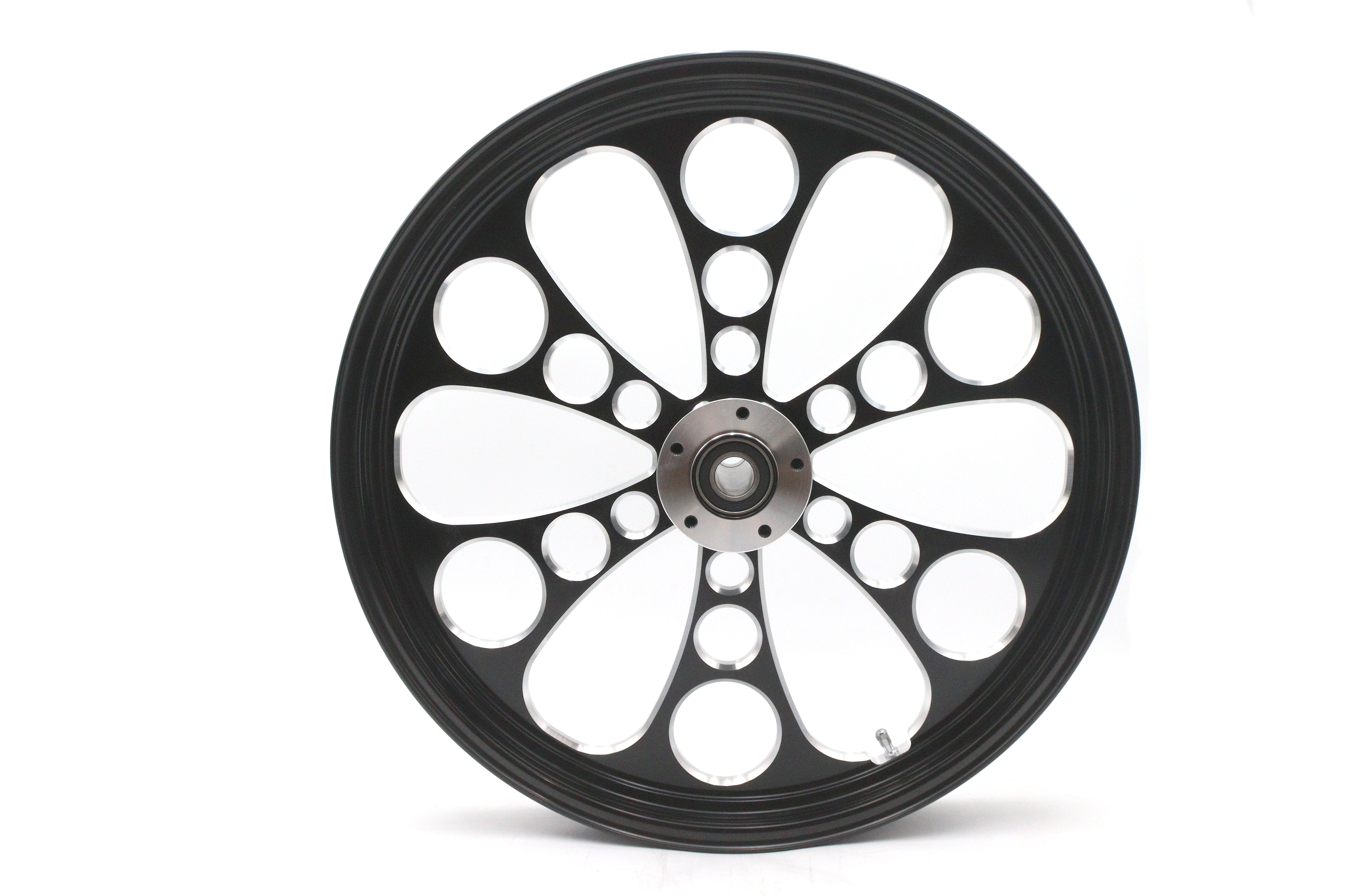 21" x 2.15" Kool Kat Front Wheel Black Cut