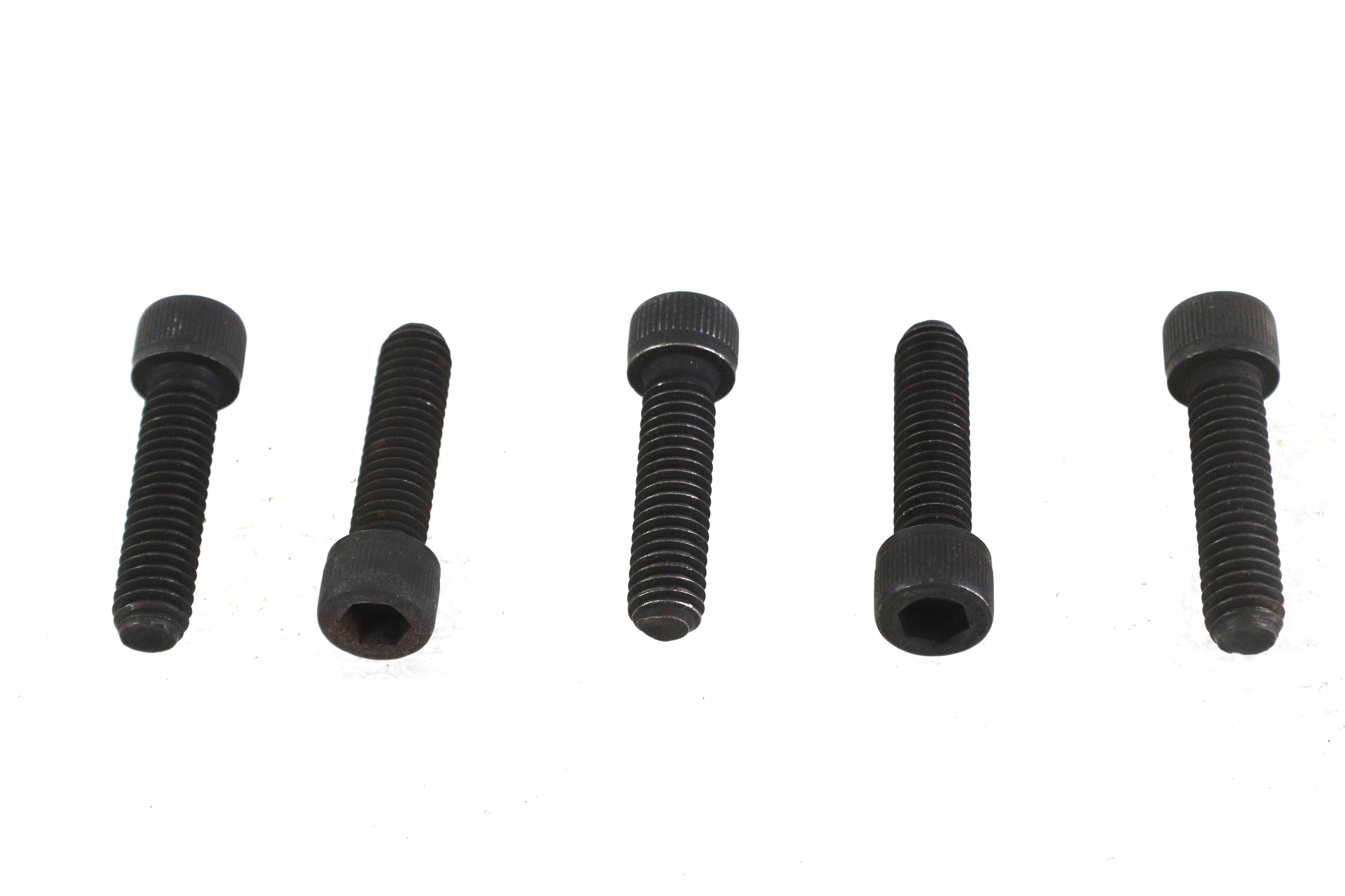 5/16"-18 X 1-1/4" Allen Socket Cap Screw Black